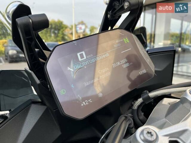 Черный БМВ S 1000XR, объемом двигателя 1 л и пробегом 4 тыс. км за 24096 $, фото 13 на Automoto.ua