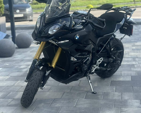 Черный БМВ S 1000XR, объемом двигателя 1 л и пробегом 27 тыс. км за 14500 $, фото 7 на Automoto.ua
