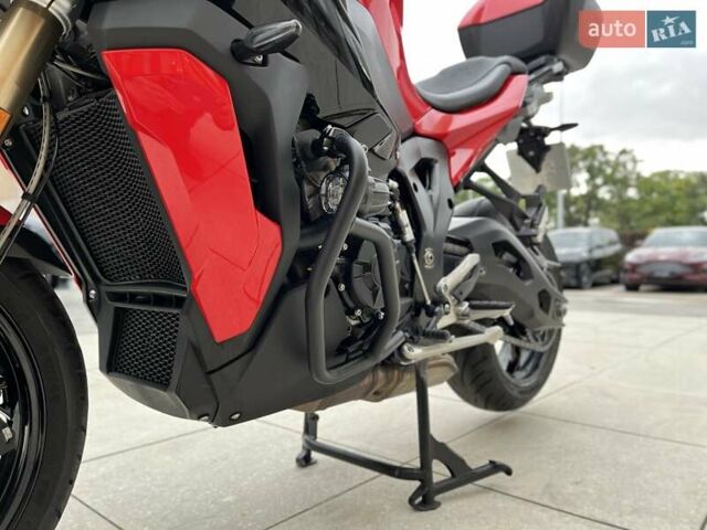 Красный БМВ S 1000XR, объемом двигателя 1 л и пробегом 5 тыс. км за 20800 $, фото 19 на Automoto.ua