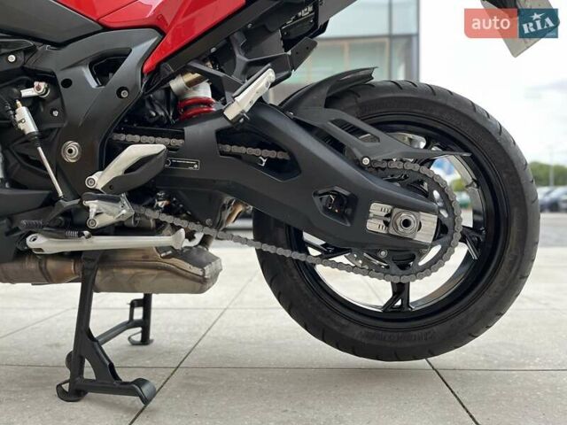 Красный БМВ S 1000XR, объемом двигателя 1 л и пробегом 5 тыс. км за 20800 $, фото 22 на Automoto.ua