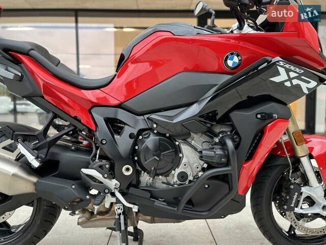 Красный БМВ S 1000XR, объемом двигателя 1 л и пробегом 5 тыс. км за 20800 $, фото 15 на Automoto.ua