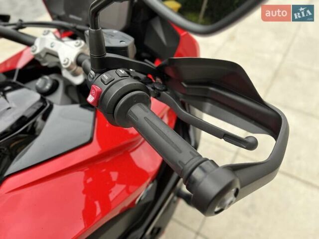 Красный БМВ S 1000XR, объемом двигателя 1 л и пробегом 5 тыс. км за 20800 $, фото 9 на Automoto.ua