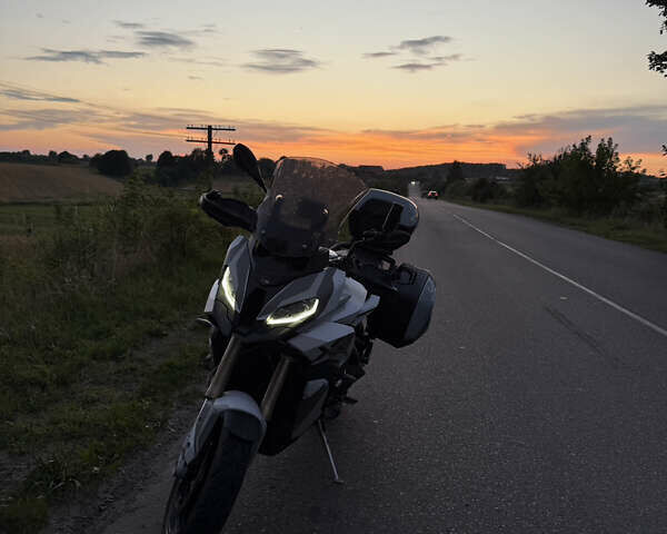 БМВ S 1000XR, объемом двигателя 0 л и пробегом 44 тыс. км за 15000 $, фото 2 на Automoto.ua