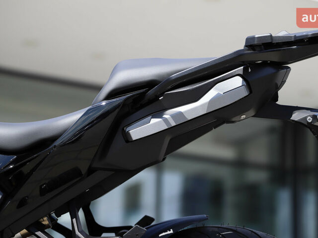 купити нове авто БМВ S 1000XR 2024 року від офіційного дилера Назарій БМВ фото