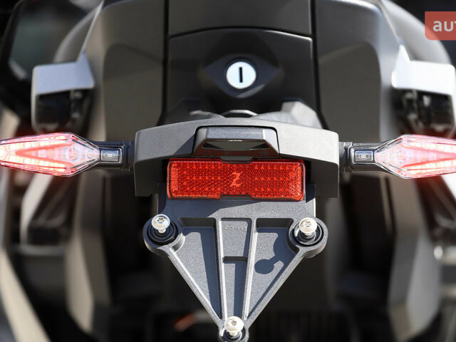 купити нове авто БМВ S 1000XR 2024 року від офіційного дилера Назарій БМВ фото
