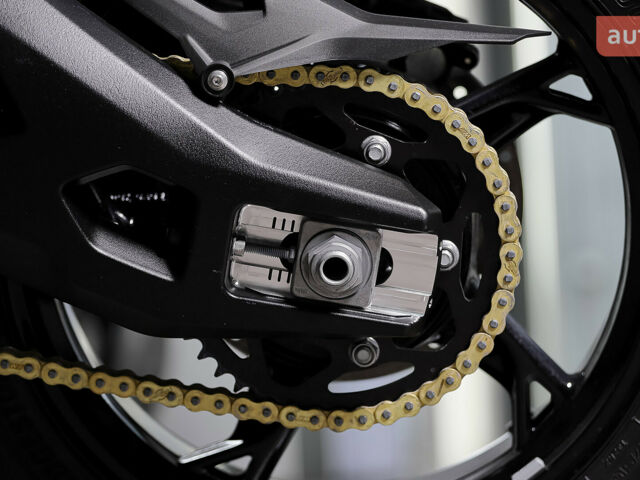 купити нове авто БМВ S 1000XR 2024 року від офіційного дилера Назарій БМВ фото