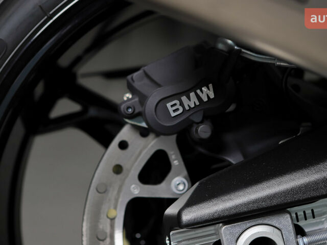 купити нове авто БМВ S 1000XR 2024 року від офіційного дилера Назарій БМВ фото