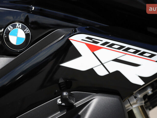 купити нове авто БМВ S 1000XR 2024 року від офіційного дилера Назарій БМВ фото