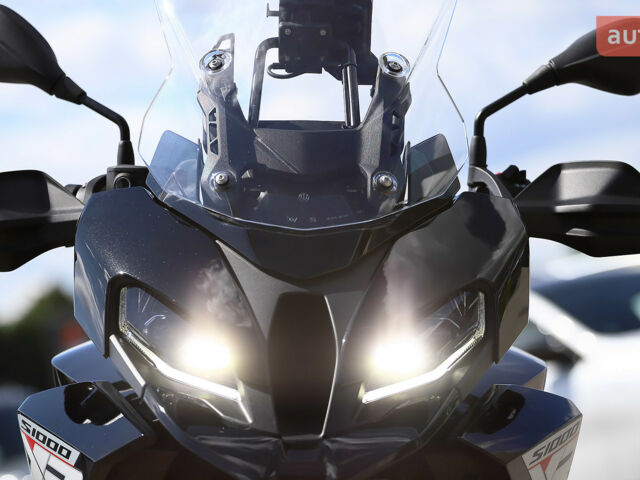 купити нове авто БМВ S 1000XR 2024 року від офіційного дилера Назарій БМВ фото