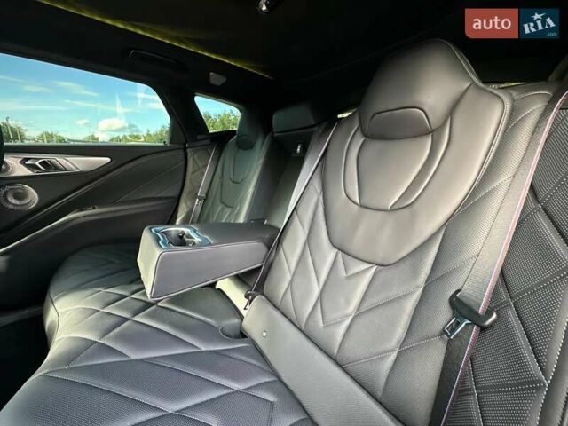 Черный БМВ XM, объемом двигателя 4.39 л и пробегом 25 тыс. км за 159900 $, фото 97 на Automoto.ua