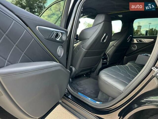 Чорний БМВ XM, об'ємом двигуна 4.39 л та пробігом 25 тис. км за 169900 $, фото 87 на Automoto.ua