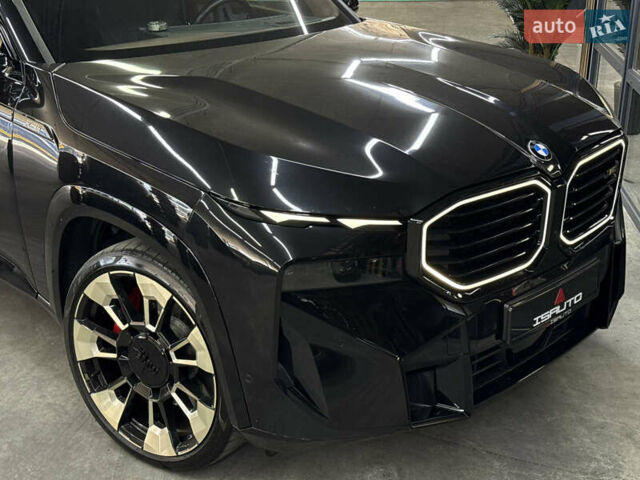 Чорний БМВ XM, об'ємом двигуна 4.39 л та пробігом 23 тис. км за 160000 $, фото 2 на Automoto.ua