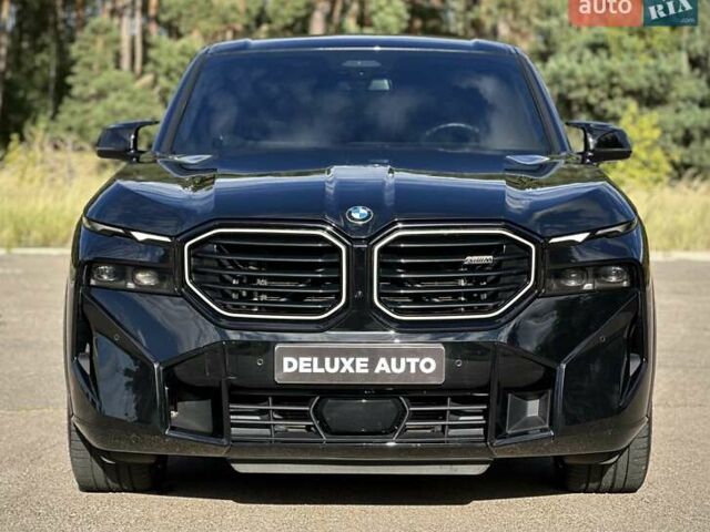 Черный БМВ XM, объемом двигателя 4.39 л и пробегом 25 тыс. км за 159900 $, фото 1 на Automoto.ua