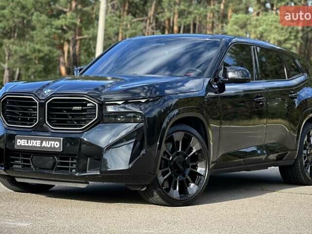 Черный БМВ XM, объемом двигателя 4.39 л и пробегом 25 тыс. км за 159900 $, фото 9 на Automoto.ua