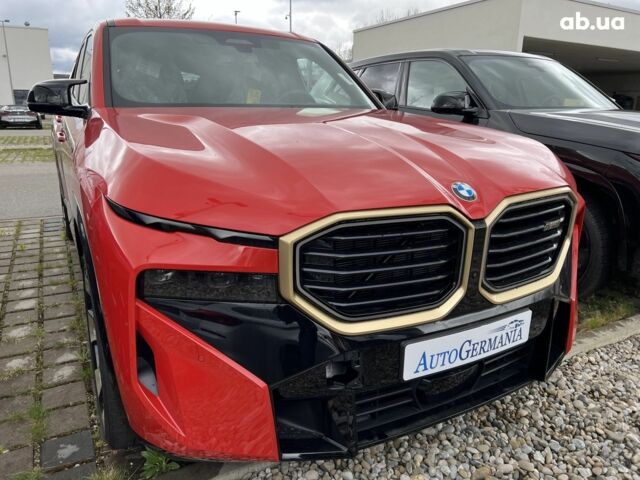 БМВ XM, об'ємом двигуна 4.3 л та пробігом 1 тис. км за 255133 $, фото 13 на Automoto.ua