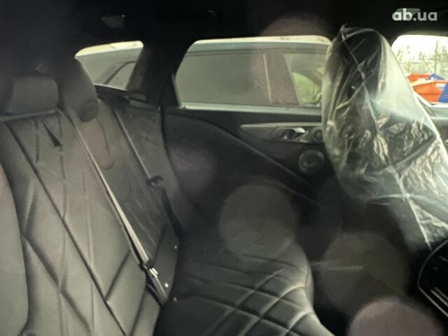 БМВ XM, об'ємом двигуна 4.3 л та пробігом 1 тис. км за 255133 $, фото 11 на Automoto.ua