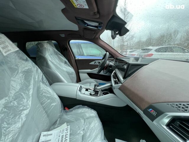 БМВ XM, объемом двигателя 4.4 л и пробегом 0 тыс. км за 176605 $, фото 22 на Automoto.ua