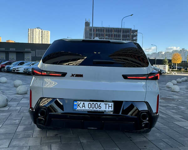 БМВ XM, объемом двигателя 4.39 л и пробегом 1 тыс. км за 267000 $, фото 12 на Automoto.ua