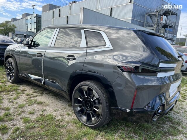 БМВ XM, об'ємом двигуна 4.4 л та пробігом 0 тис. км за 189755 $, фото 11 на Automoto.ua