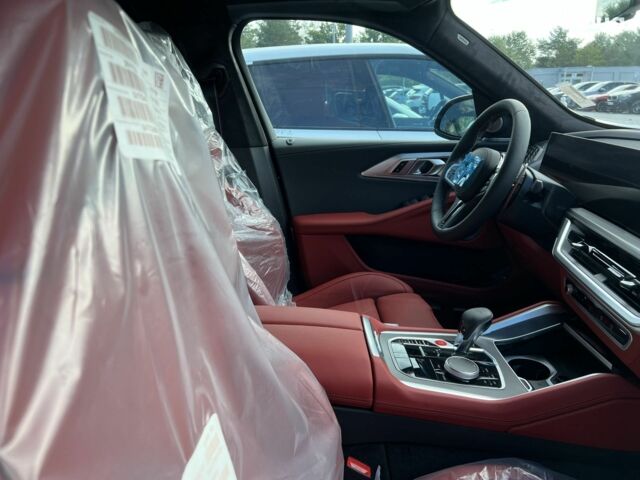 БМВ XM, об'ємом двигуна 4.4 л та пробігом 0 тис. км за 189755 $, фото 8 на Automoto.ua