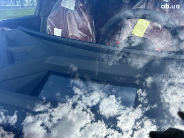 БМВ XM, об'ємом двигуна 4.4 л та пробігом 0 тис. км за 189755 $, фото 29 на Automoto.ua