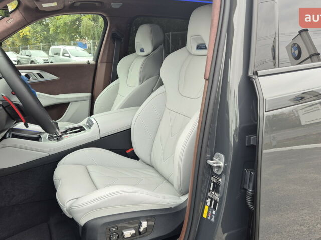 БМВ XM, объемом двигателя 3 л и пробегом 0 тыс. км за 180770 $, фото 10 на Automoto.ua