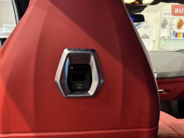 БМВ XM, об'ємом двигуна 3 л та пробігом 0 тис. км за 162148 $, фото 26 на Automoto.ua