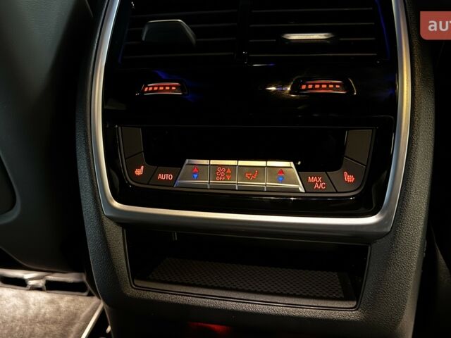 БМВ XM, об'ємом двигуна 3 л та пробігом 0 тис. км за 155670 $, фото 31 на Automoto.ua