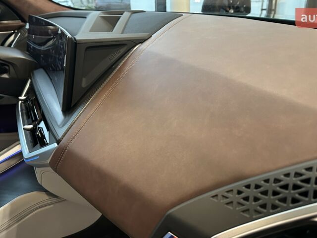 БМВ XM, объемом двигателя 3 л и пробегом 0 тыс. км за 163755 $, фото 18 на Automoto.ua