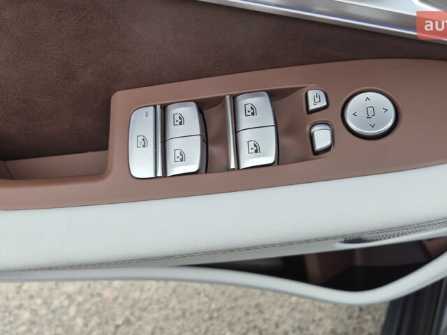 БМВ XM, объемом двигателя 3 л и пробегом 0 тыс. км за 180770 $, фото 15 на Automoto.ua