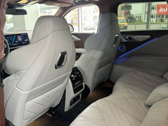 БМВ XM, объемом двигателя 3 л и пробегом 0 тыс. км за 162631 $, фото 32 на Automoto.ua