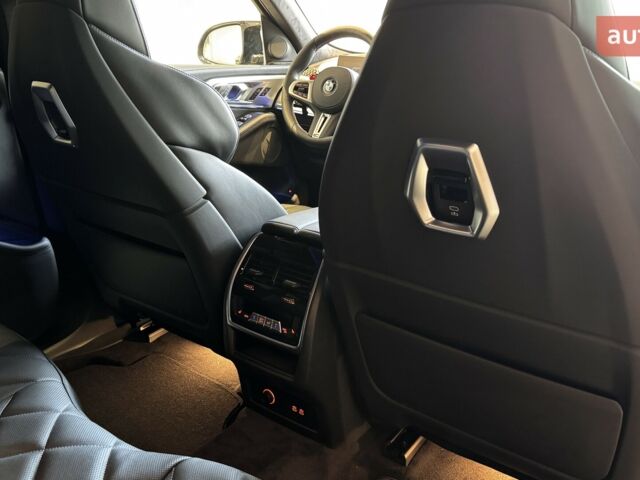 БМВ XM, об'ємом двигуна 3 л та пробігом 0 тис. км за 154309 $, фото 32 на Automoto.ua