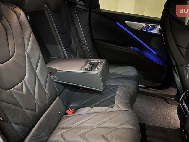 БМВ XM, об'ємом двигуна 3 л та пробігом 0 тис. км за 155670 $, фото 32 на Automoto.ua