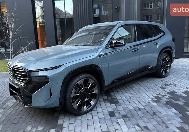 Зеленый БМВ XM, объемом двигателя 4.39 л и пробегом 9 тыс. км за 173000 $, фото 10 на Automoto.ua