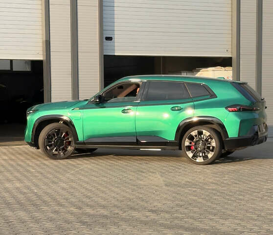 Зеленый БМВ XM, объемом двигателя 4.39 л и пробегом 20 тыс. км за 152000 $, фото 3 на Automoto.ua