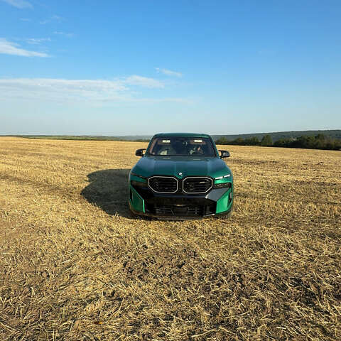 Зеленый БМВ XM, объемом двигателя 4.39 л и пробегом 20 тыс. км за 152000 $, фото 7 на Automoto.ua