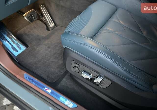 Зеленый БМВ XM, объемом двигателя 4.39 л и пробегом 9 тыс. км за 173000 $, фото 38 на Automoto.ua