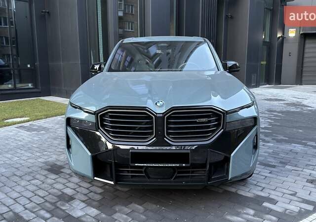 Зеленый БМВ XM, объемом двигателя 4.39 л и пробегом 9 тыс. км за 173000 $, фото 9 на Automoto.ua