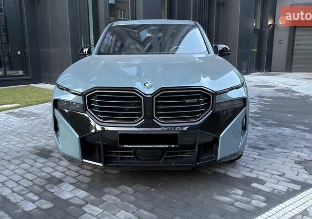 Зеленый БМВ XM, объемом двигателя 4.39 л и пробегом 9 тыс. км за 173000 $, фото 8 на Automoto.ua