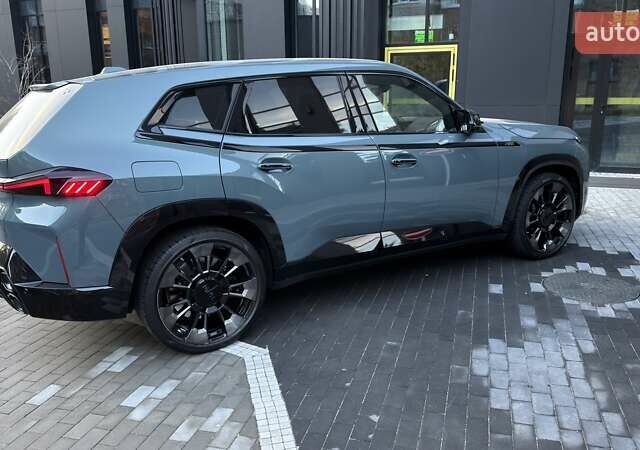 Зеленый БМВ XM, объемом двигателя 4.39 л и пробегом 9 тыс. км за 173000 $, фото 17 на Automoto.ua