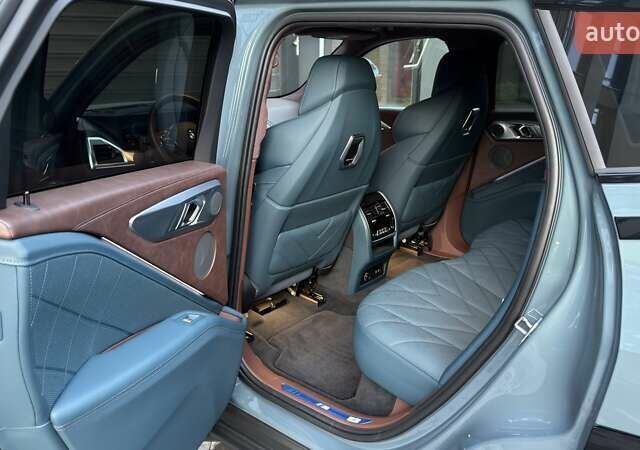 Зеленый БМВ XM, объемом двигателя 4.39 л и пробегом 9 тыс. км за 173000 $, фото 46 на Automoto.ua