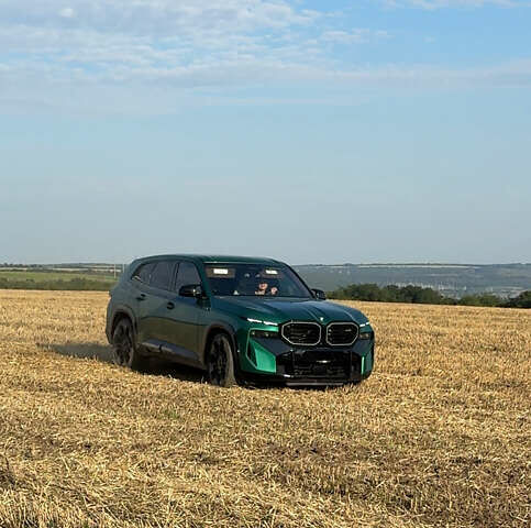 Зеленый БМВ XM, объемом двигателя 4.39 л и пробегом 20 тыс. км за 152000 $, фото 8 на Automoto.ua