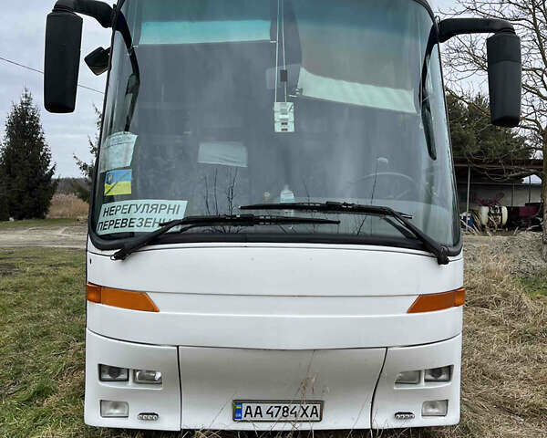 Белый Бова ФХД, объемом двигателя 0 л и пробегом 350 тыс. км за 14000 $, фото 2 на Automoto.ua