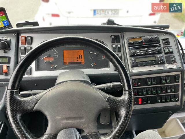 Белый Бова ФХД, объемом двигателя 12.9 л и пробегом 800 тыс. км за 123011 $, фото 13 на Automoto.ua