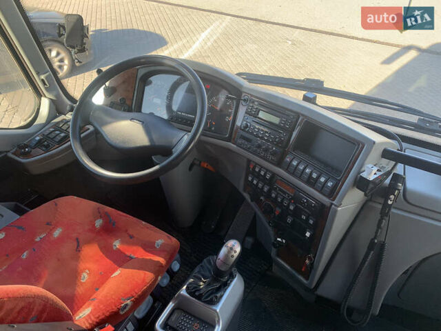 Бова Футура ФХД 2011 у Дніпро (Дніпропетровську) на Automoto.ua Білий Бова Футура ФХД, об'ємом двигуна 9.19 л та пробігом 940 тис. км за 65000 $, фото 5 на Automoto.ua