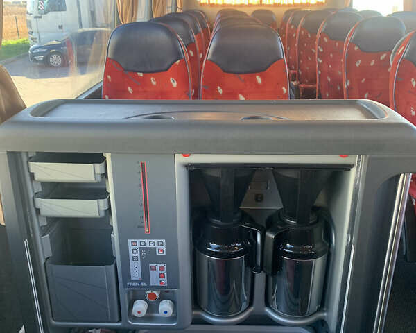 Бова Футура ФХД 2011 у Дніпро (Дніпропетровську) на Automoto.ua Білий Бова Футура ФХД, об'ємом двигуна 9.19 л та пробігом 940 тис. км за 65000 $, фото 7 на Automoto.ua