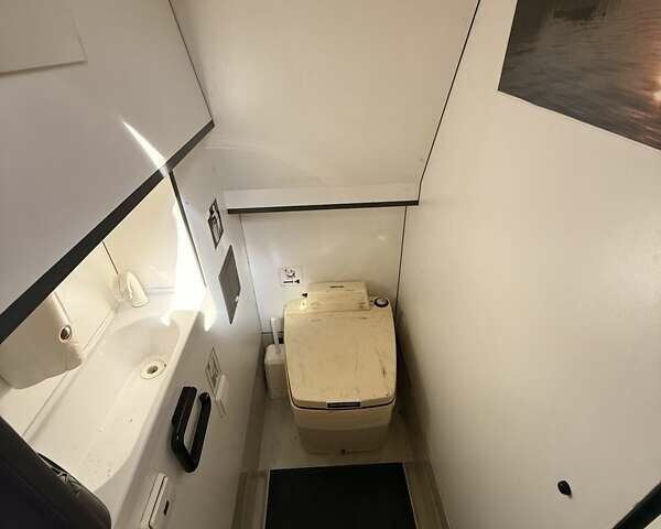 Серый Бова Футура ФХД, объемом двигателя 9.19 л и пробегом 950 тыс. км за 59000 $, фото 12 на Automoto.ua