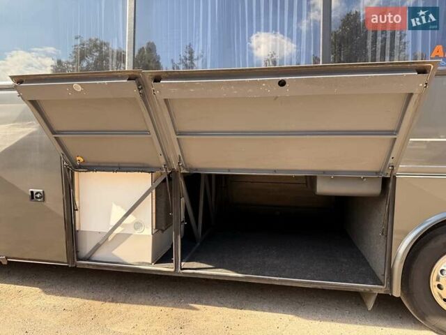 Серый Бова Футура ФХД, объемом двигателя 9.19 л и пробегом 950 тыс. км за 59000 $, фото 8 на Automoto.ua