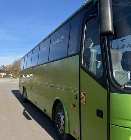 Зеленый Бова Футура ФХД, объемом двигателя 9.19 л и пробегом 497 тыс. км за 50000 $, фото 1 на Automoto.ua