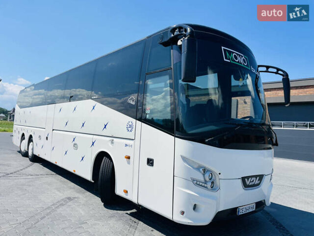 Белый Бова Магик, объемом двигателя 12.58 л и пробегом 2 тыс. км за 75000 $, фото 2 на Automoto.ua